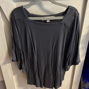 Express Mid-Sleeve shirt!